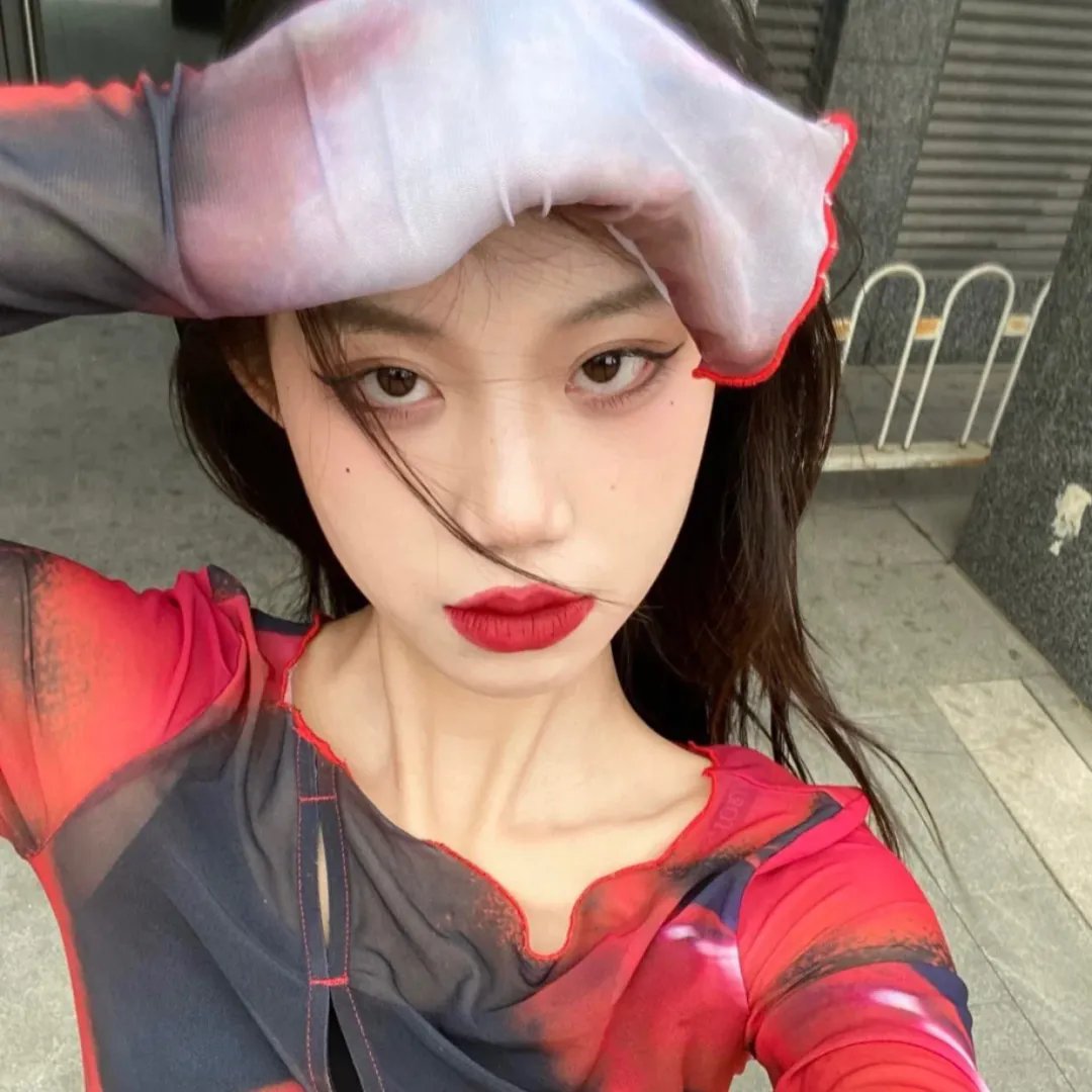 我被系统关了十万年